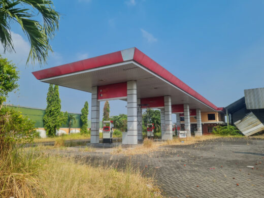 Vente A Perte Carburants Risque Concurrence Faillite Independants Menthon