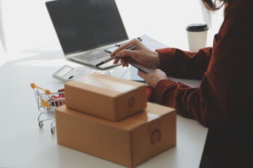 Commerce Hybride Livraison Logistique Achats Saadi