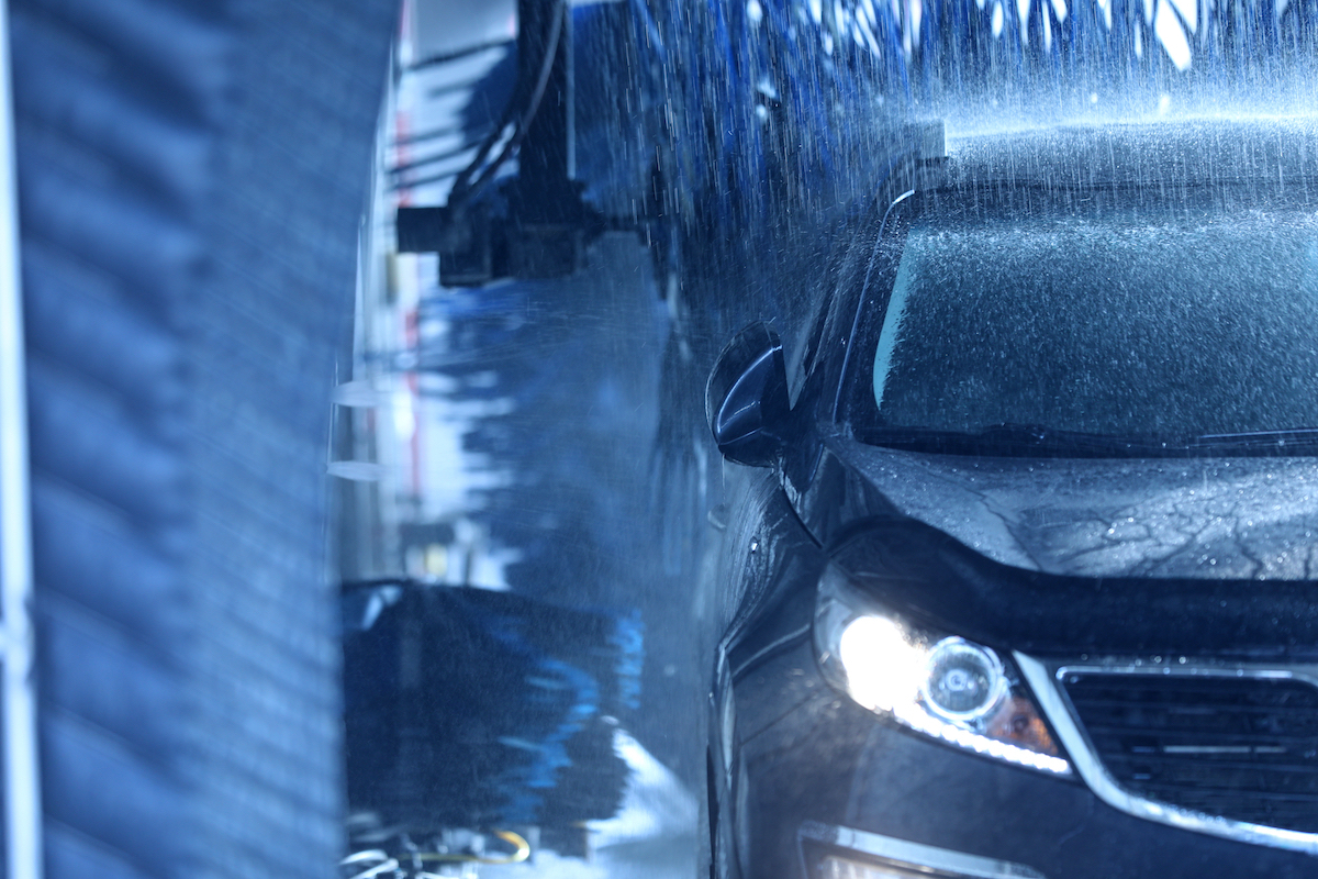 Star Wash, Star Wars, Disney, Lucasfilm, station, lavage auto, chili, plainte, plagiat, voiture