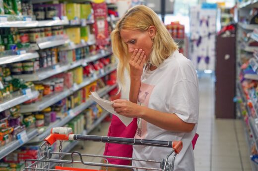 Supermarchés : les produits sains représentent seulement 12% des promotions
