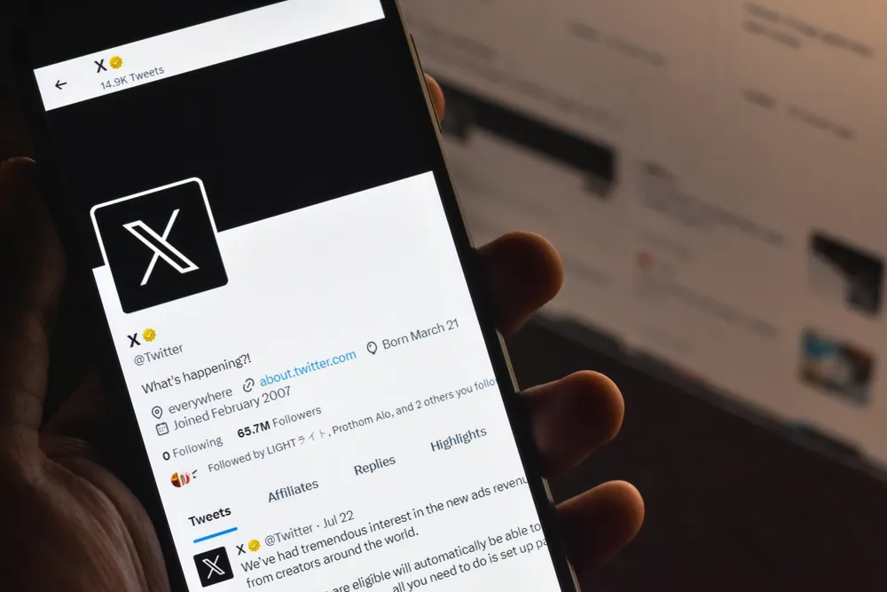 x-baisse-effectifs-musk-moderation