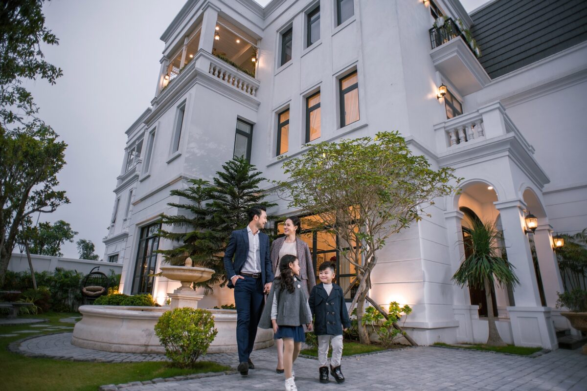 riche, pauvre, argent, salaire, montant, inégalités, france