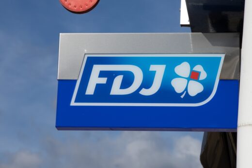harcelement-de-rue-femmes-tabac-fdj-umay