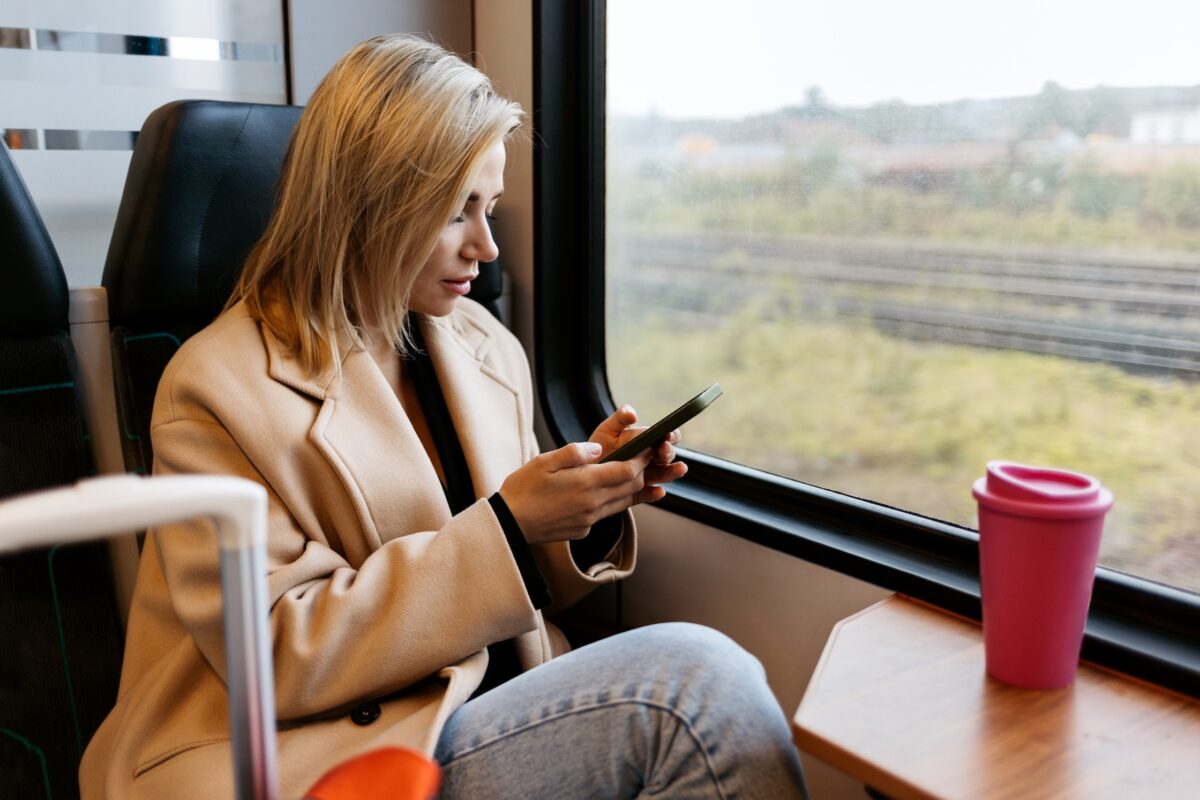 train-passe-regional-macron