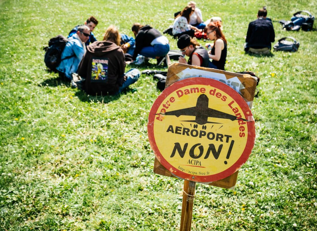 NotreDamedesLandes Vinci réclame beaucoup d'argent à l'État