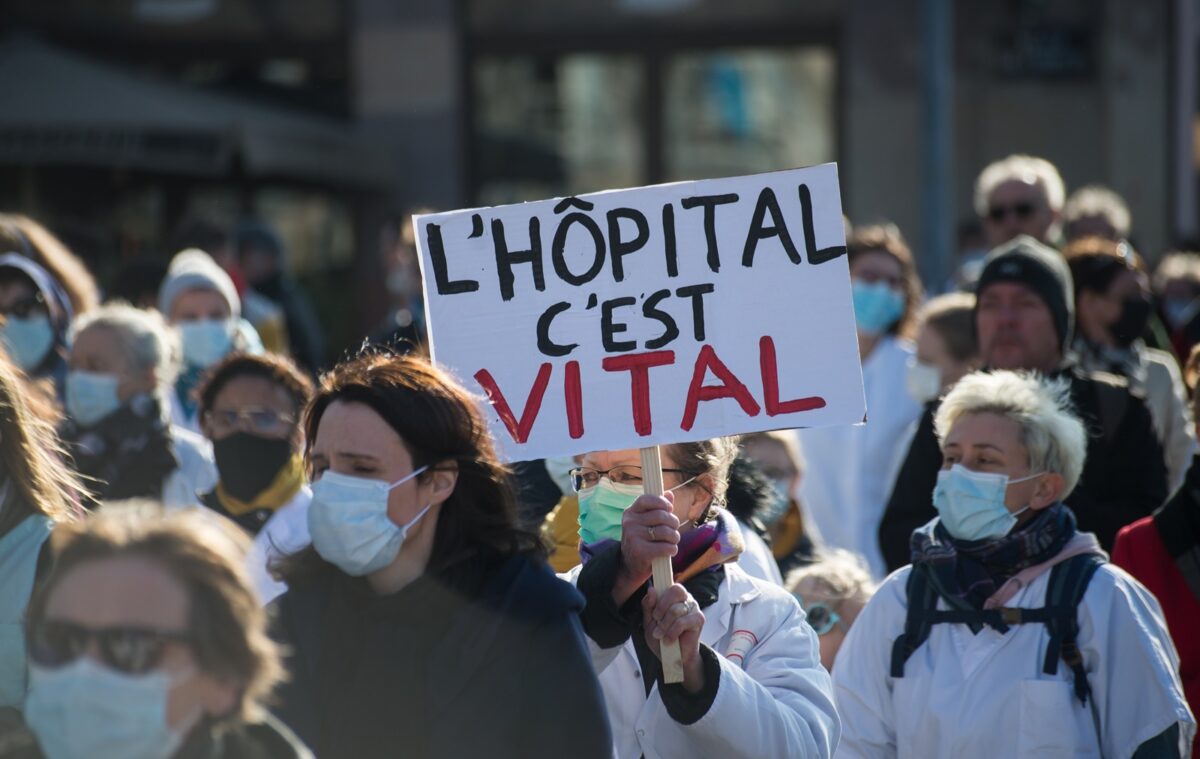 hopital, france, dépense, budget, économies, déficit