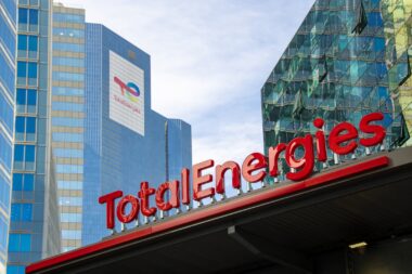 totalenergies, offre, 100 ans, analyse, conditions, bénéficiaires