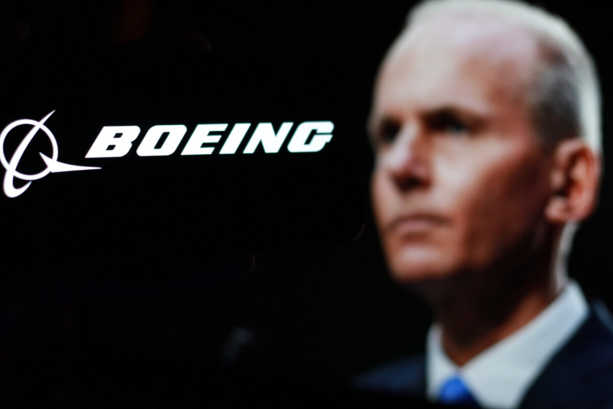 In,this,photo,the,logo,of,the,boeing,company,a,multinational
