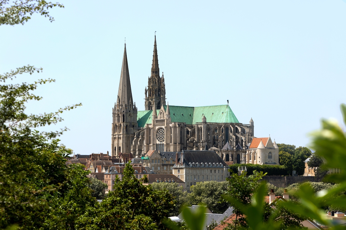 pèlerinage, Chartres, pèlerinage de Chartres, Notre-Dame de Chrétienté, chrétiens, logistique, fréquentation, record, 42e édition, 2024, Pentecôte, pèlerins, marcheurs, religieux, catholique, Paris, Saint Pie X, latin, Péguy, Eglise