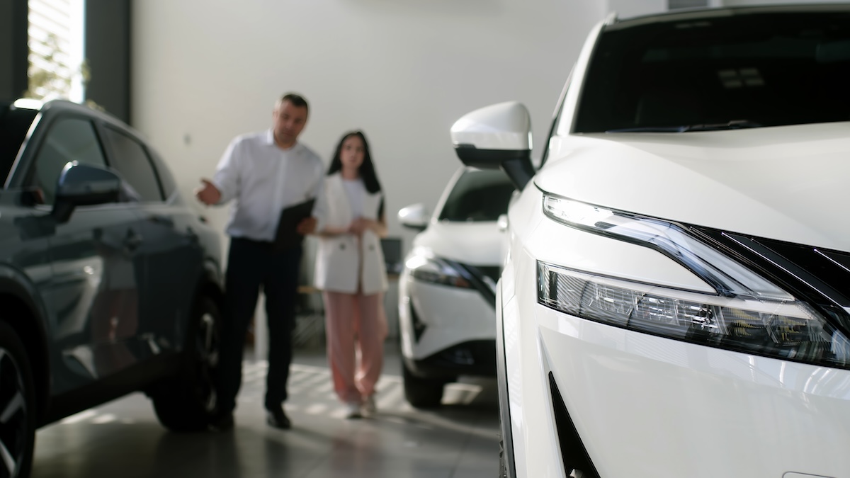 voiture électrique, ventes, France, premier semestre 2024, recul, marché, hybride, voiture thermiques, interdiction, vente, neuves, 2035, France, Allemagne, Europe, Commission européenne