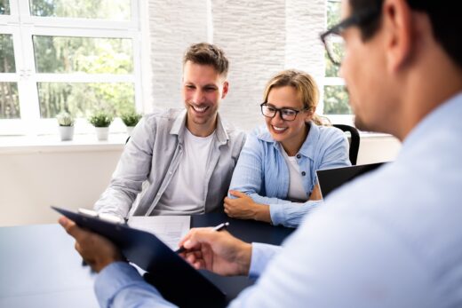 agent-immobilier-utilite-chatbot-houdet