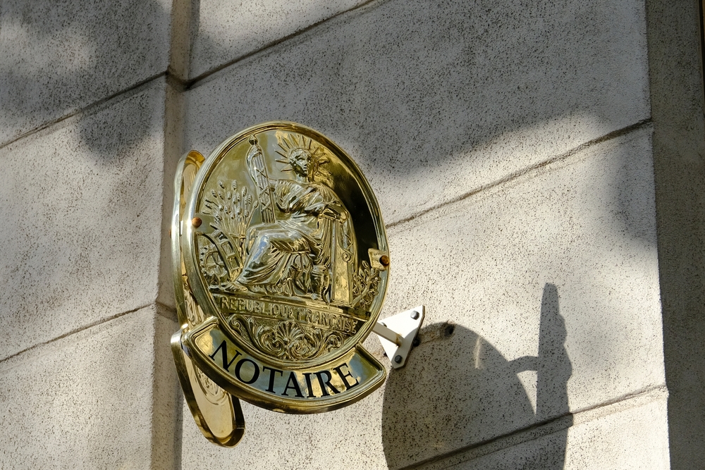 Augmentation des droits de mutation à Paris en avril : cette augmentation de 0,5 point vise à compenser les demandes de 2,2 milliards d'euros faites aux collectivités locales dans le budget de 2025.