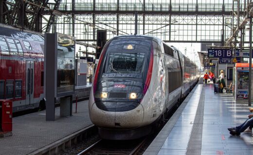 SNCF Voyageurs, TGV, Alstom