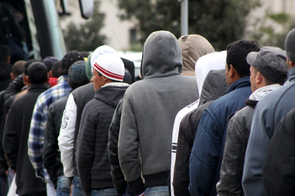 Immigration : nouveau record de demandeurs d'asile en 2024