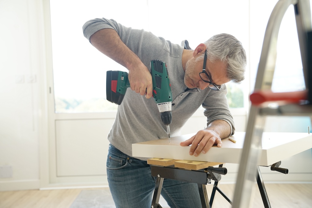 bricolage-enseignes-baisse-des-prix-travaux