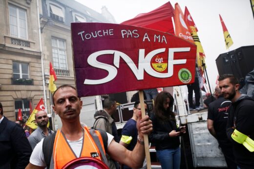 Grève SNCF : les cheminots exigent un moratoire sur les restructurations