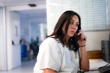 crise-infirmiers-80-pas-satisfait-remuneration