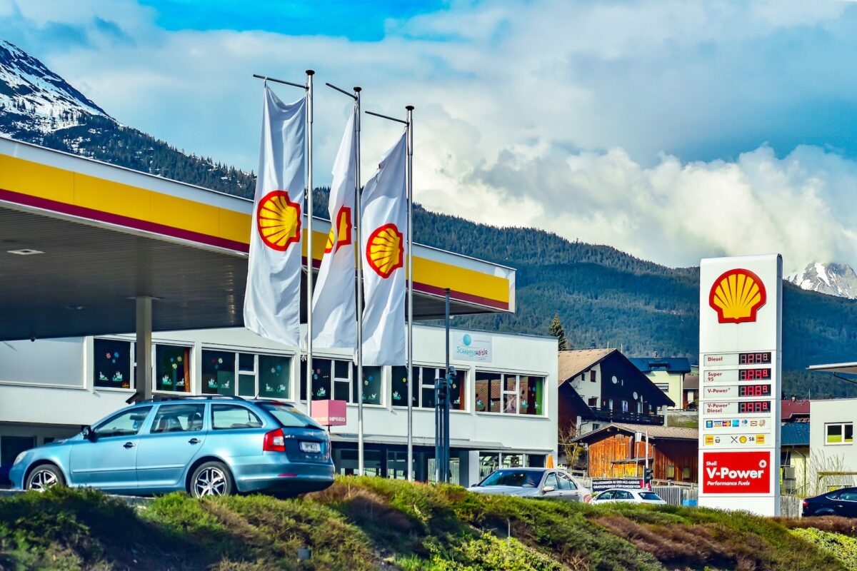 retraite-facture-1200-schell-recharge-voiture