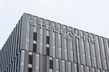 stellantis-retire-pologne-lechec-contournement