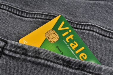 carte-vitale-obligation-pharmacie-tiers-payant-fraude-assurance-maladie