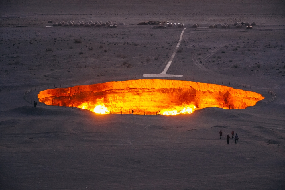 La Porte de l’Enfer s’éteint enfin après 54 ans de feu