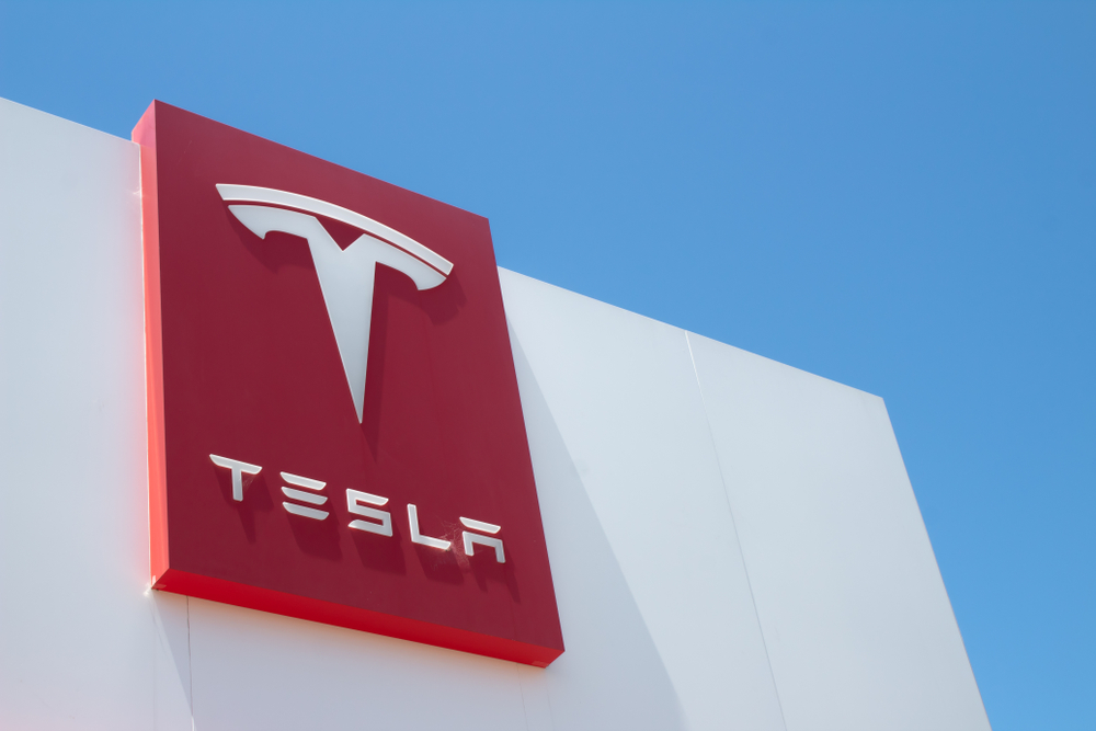 Tesla lance le Powerwall 3 en France : une batterie solaire pour l’autonomie à domicile