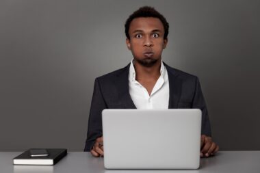 arret-de-travail-reduction-depenses-sante-vautrin-gouvernement-bayrou