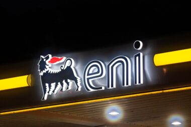 BlackRock investit un milliard d’euros dans la branche carbone d’Eni
