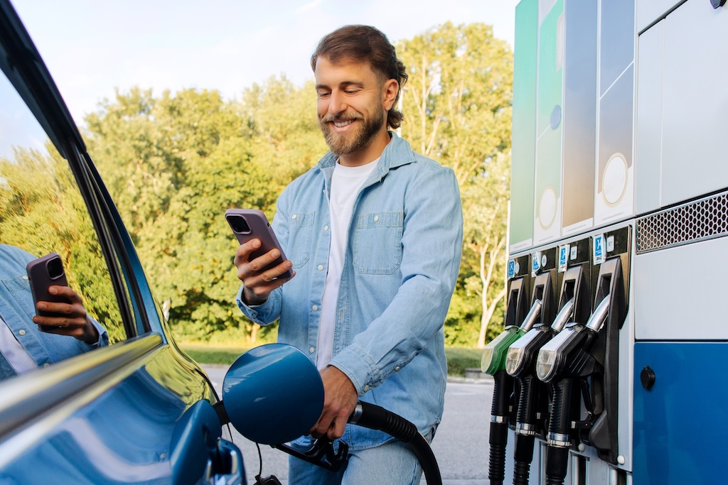 carburant-prix-a-la-pompe-pas-cher-automobilistes