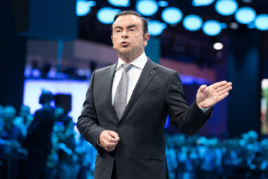 Carlos Ghosn dans la ligne de mire : un procès malgré son exil