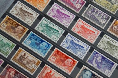 D'année en année, La Poste augmente considérablement le prix de ses timbres. Pixabay