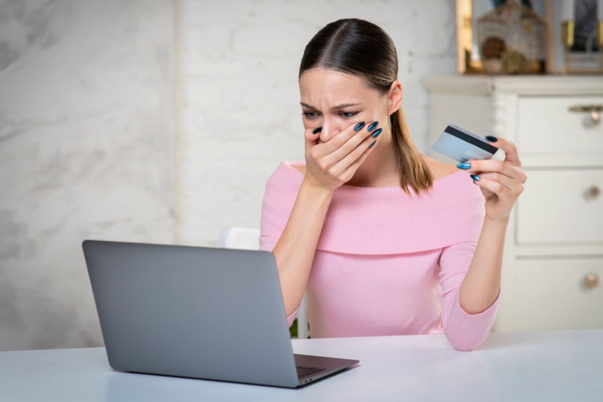 Vos Donnees Sont En Danger Plateformes Plainte Noyb