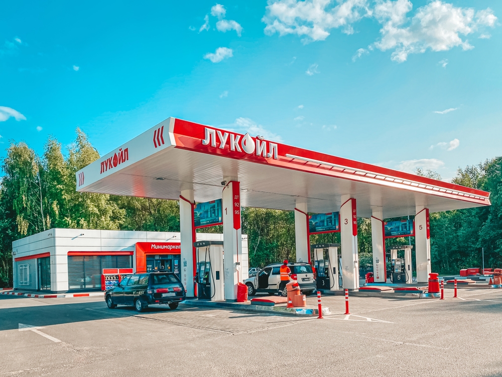 Russie : la pénurie de carburant s’aggrave après les frappes ukrainiennes