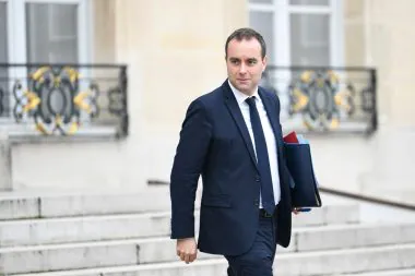 Sébastien Lecornu s’engage à valoriser la retraite des femmes