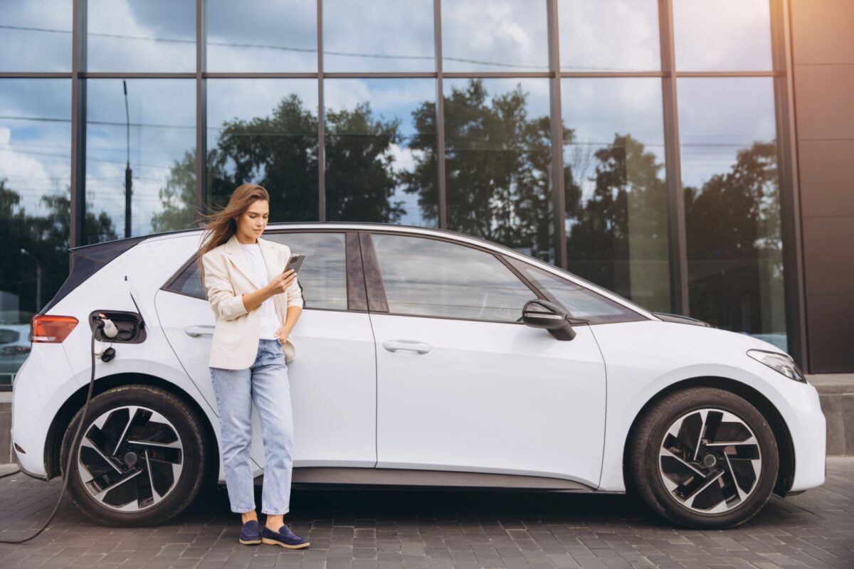 Engie Vianeo Lance Ses Happy Hours La Recharge Rapide A Moitie Prix