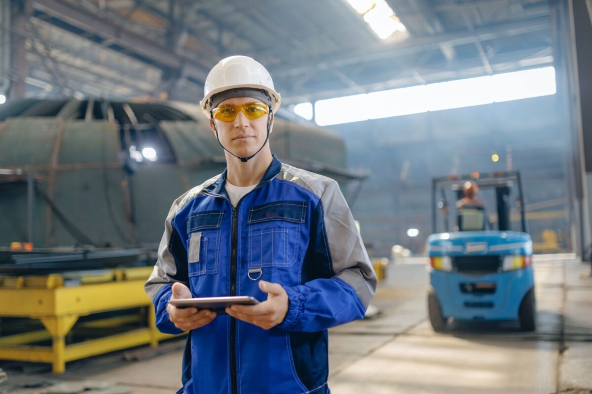 Recrutement Dans La Defense Des Milliers Demplois Mais Peu De Volontaires