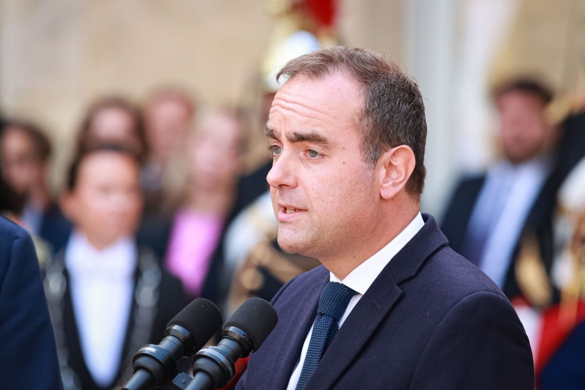 Sebastien Lecornu France Impasse