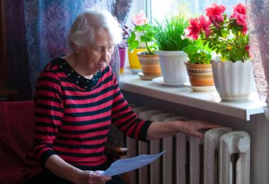 Un Tiers Des Francais Ne Parvient Plus A Payer Ses Factures Denergie