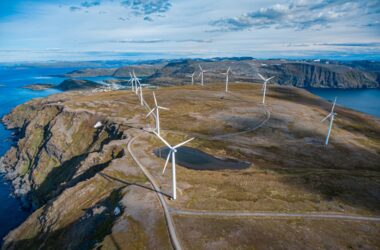 COP30 : les énergies renouvelables accélèrent, la sortie des fossiles piétine