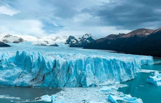 Glaciers : jusqu’à 4 000 disparitions par an prévues dès 2050