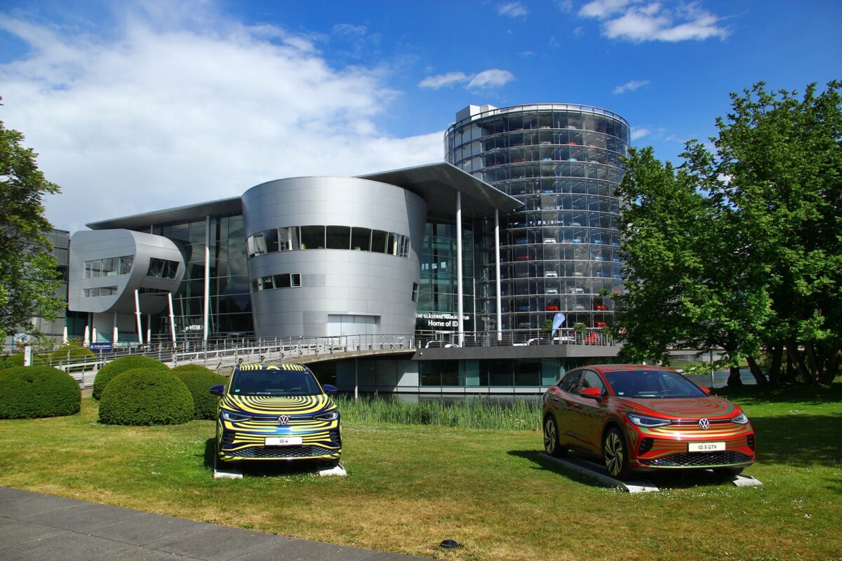 Dresden,,germany, ,may,23,,2025:,volkswagen,transparent,factory,in