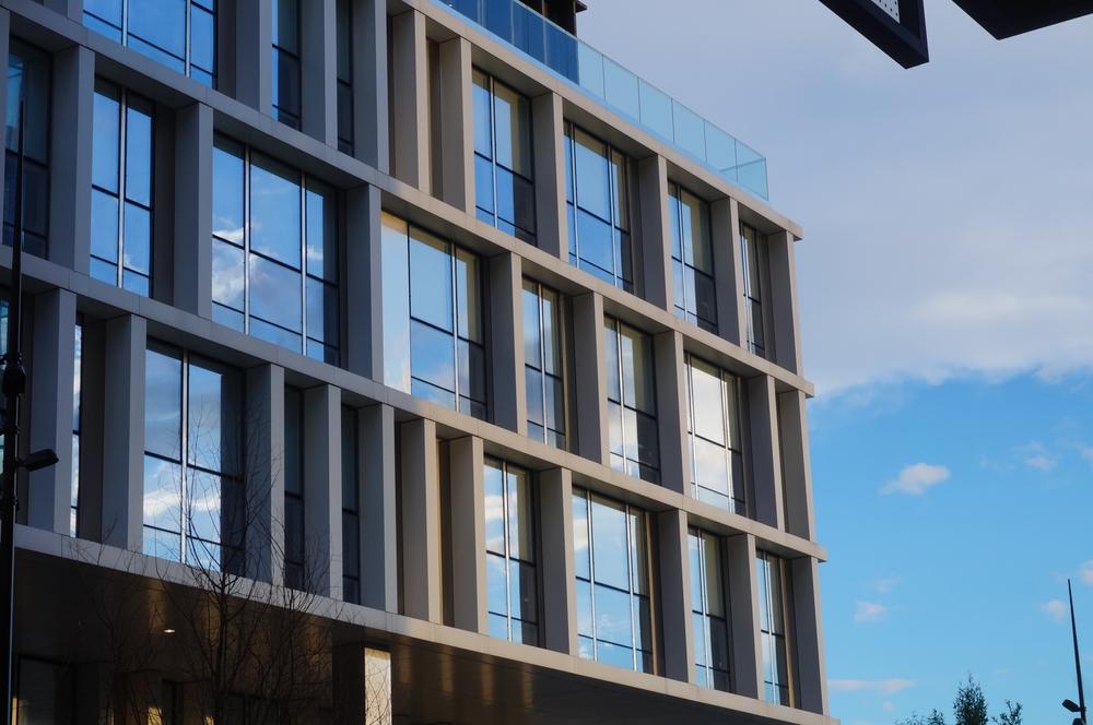 Installer son entreprise à Paris en 2026 : quelles sont les aides et les subventions disponibles ?