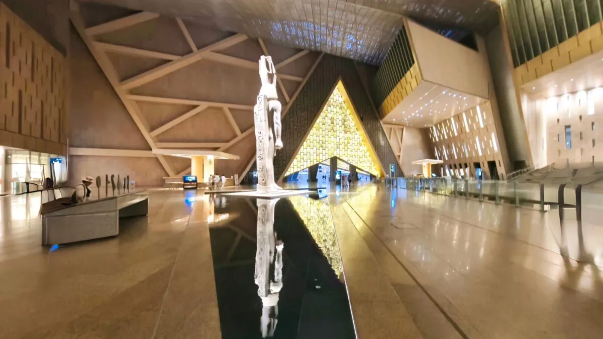 Colonisation Le Senat Adopte Une Loi Cadre Pour Encadrer Les Restitutions Doeuvres