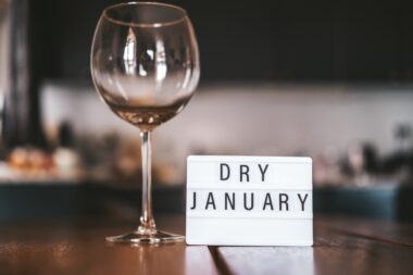 Dry January : des bienfaits rapides sur le sommeil affirmés par une étude française