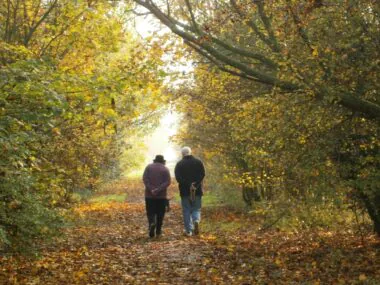 Cinq minutes de marche en plus par jour pourraient prolonger la vie