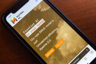 Mistral Ai Comment La Startup Francaise Vise Un Milliard Deuros En 2026