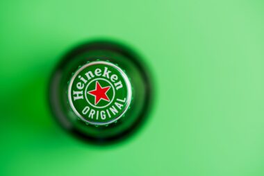 Heineken engage un plan de 5 000 à 6 000 suppressions d’emplois