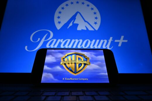 Paramount,and,warner,bros,logos,appear,on,the,screen.,paramount