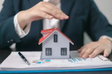 Assurance habitation et location courte durée : ce que les propriétaires doivent savoir pour éviter les mauvaises surprises