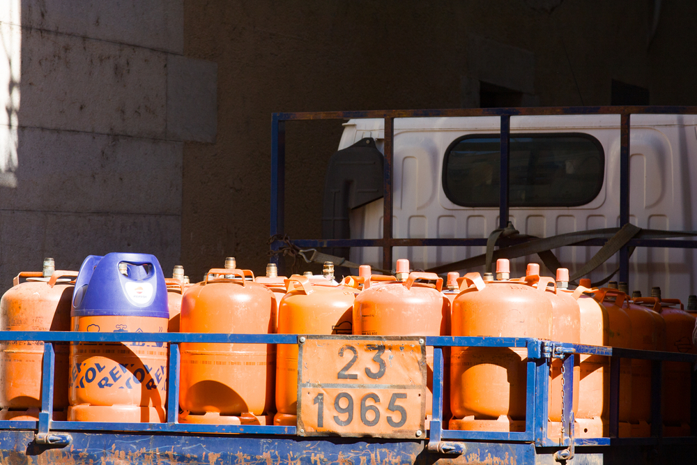 nepal-guerre-iran-gaz-bonbonnes-penurie